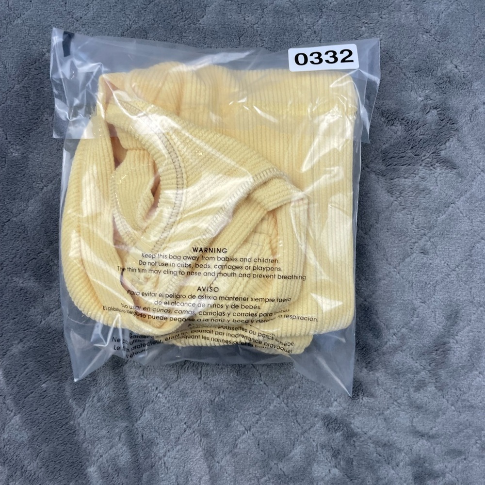 dk active Yellow Ribbed Sports Bra Small - Picture 11 of 12
